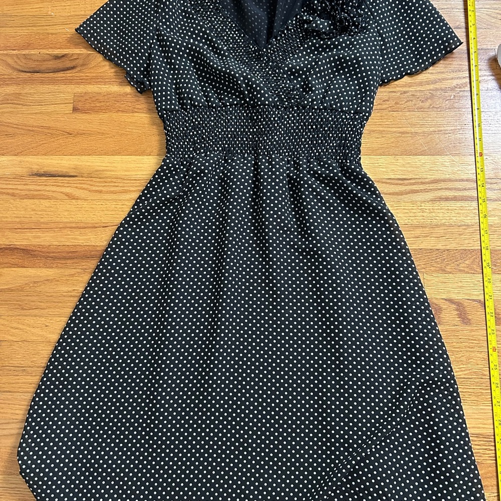DownEast Black and White Polka Dot Flutter Sleeve Midi Dress - Picture 4 of 8